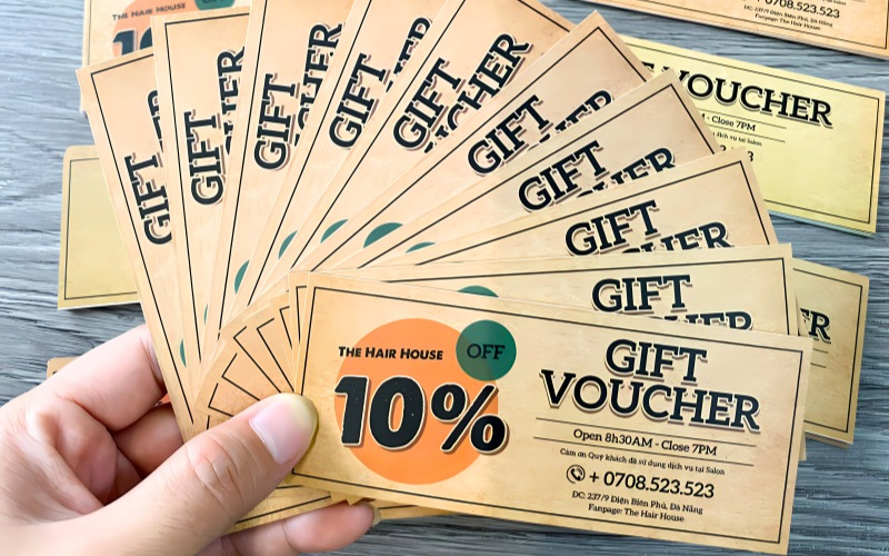 qua-tang-tet-doc-dao-voucher-da-nang
