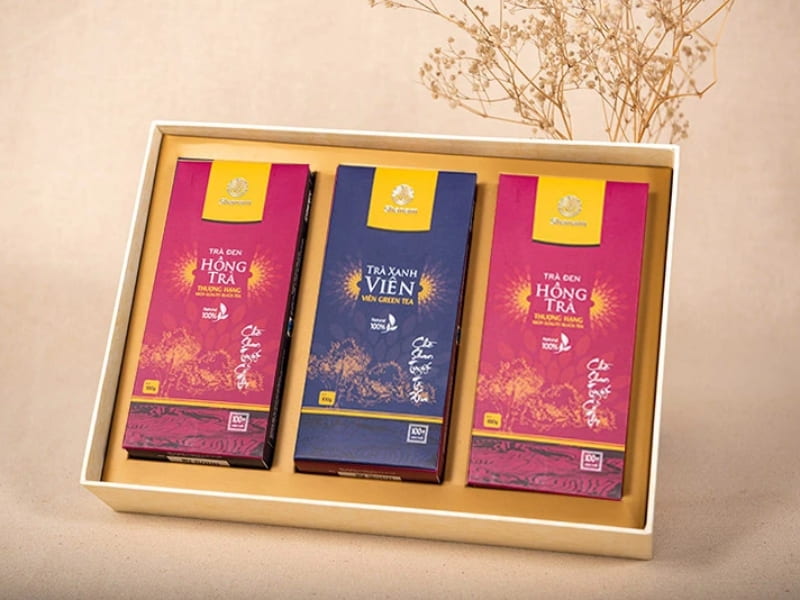 Trà là món quà biếu Tết mang ý nghĩa thanh tao và trang nhã