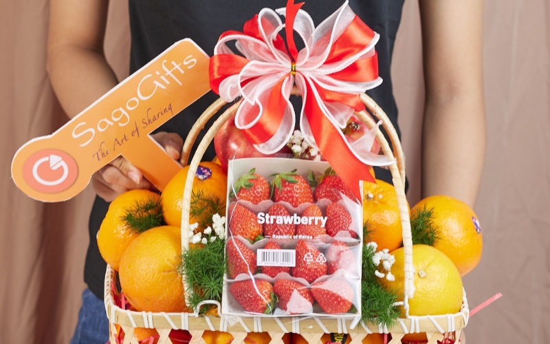 qua-tet-dan-da-trai-cay-theo-mua