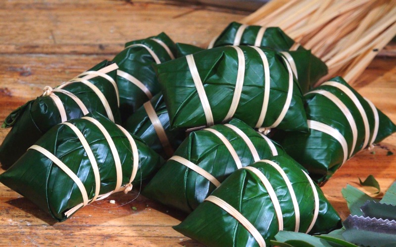 qua-tet-dac-san-mien-bac-banh-chung-gu