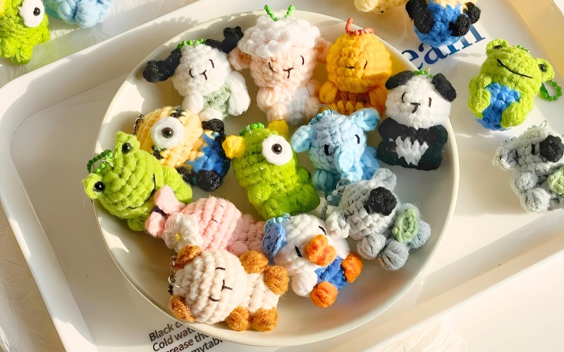 qua-tet-handmade-moc-khoa-len